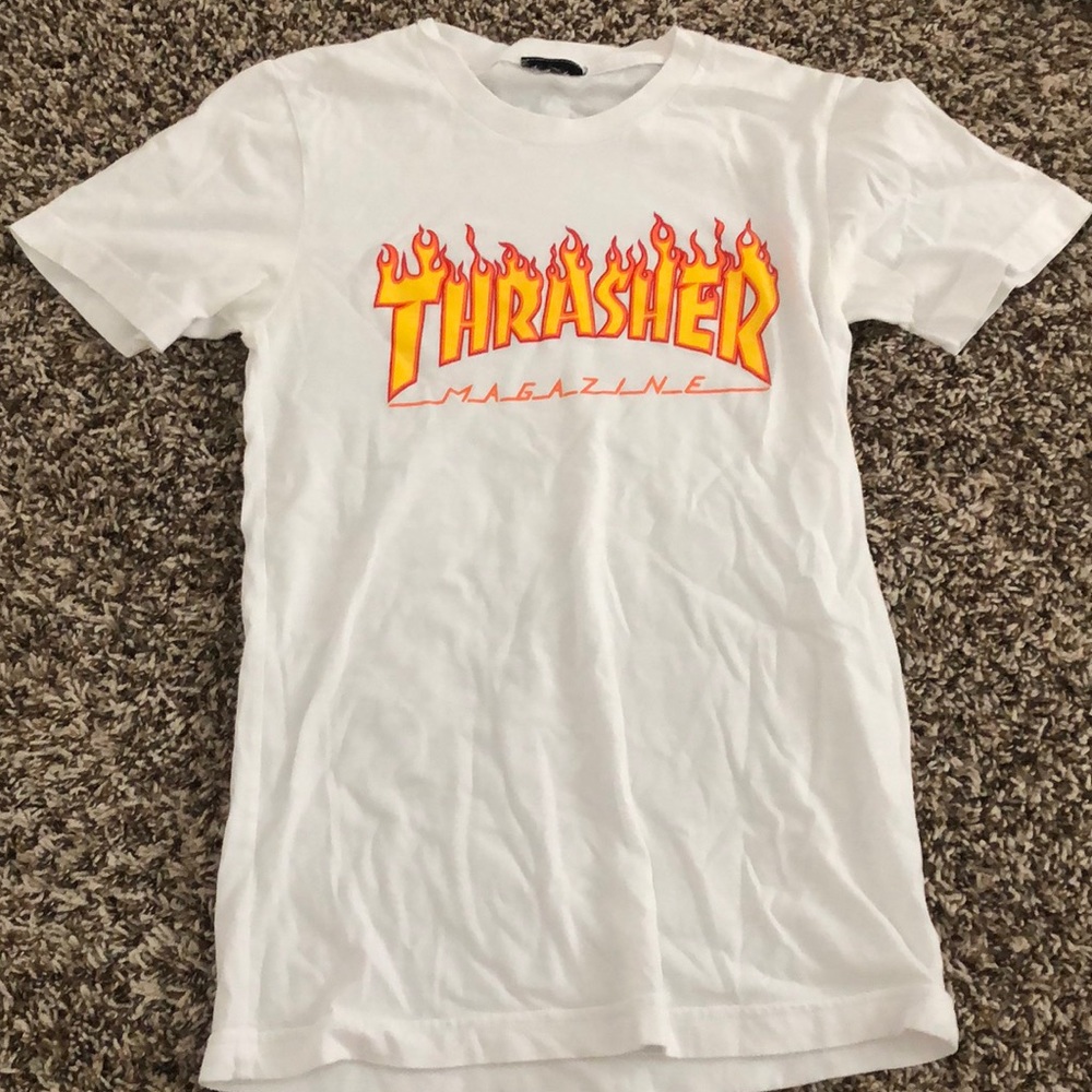 white thrasher tee